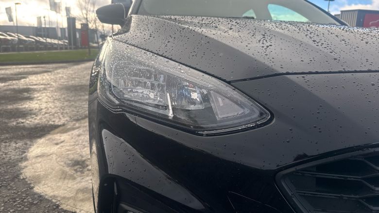 Ford Focus 1.0 EcoBoost Hybrid mHEV 125 ST-Line Edition 5dr Petrol Hatchback